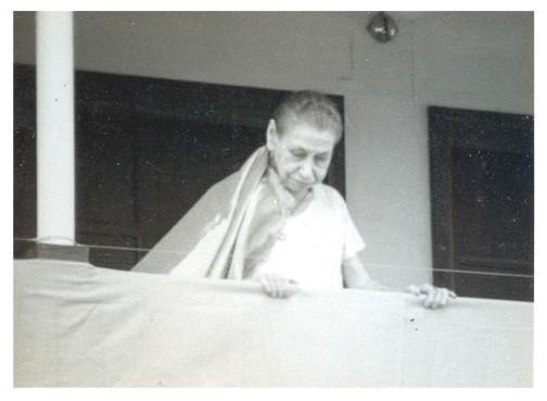 MA-093_Balcony Darshan